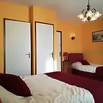 Saint Martin- Logis Et Restaurant Creully sur Seulles