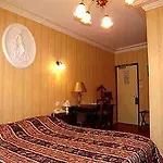 Saint Martin- Logis Et Restaurant 3*