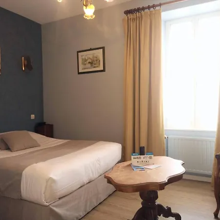 Hotel Saint Martin- Logis Et Restaurant 3*