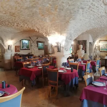 Szálloda Saint Martin- Logis Et Restaurant 3*