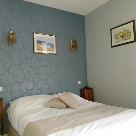 Hotel Saint Martin- Logis Et Restaurant 3*