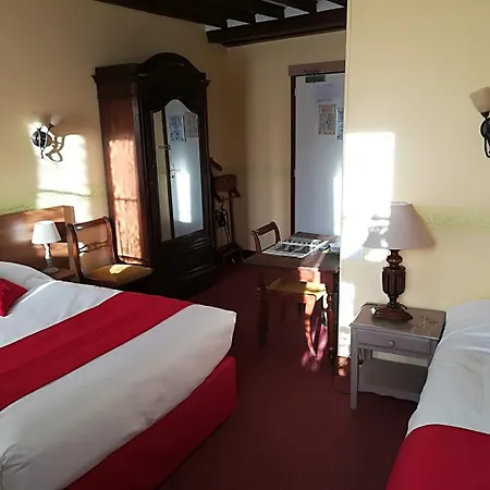 Hotel Saint Martin- Logis Et Restaurant Creully sur Seulles