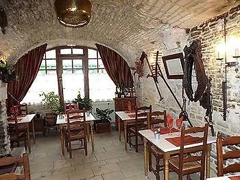 Saint Martin- Logis Et Restaurant Creully sur Seulles