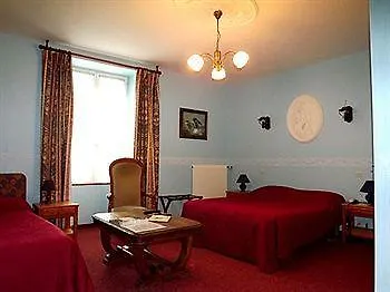 Saint Martin- Logis Et Restaurant Hotel 3*