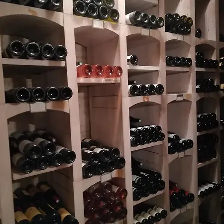 Hotel Saint Martin- Logis Et Restaurant Creully sur Seulles