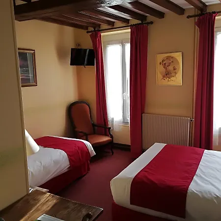 فندق Saint Martin- Logis Et Restaurant 3*