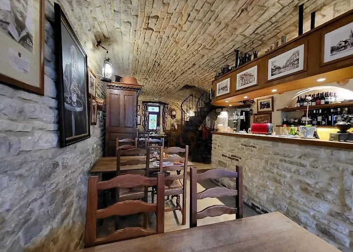 Saint Martin- Logis Et Restaurant 3*