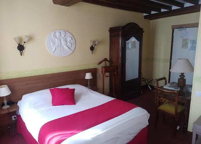 Saint Martin- Logis Et Restaurant