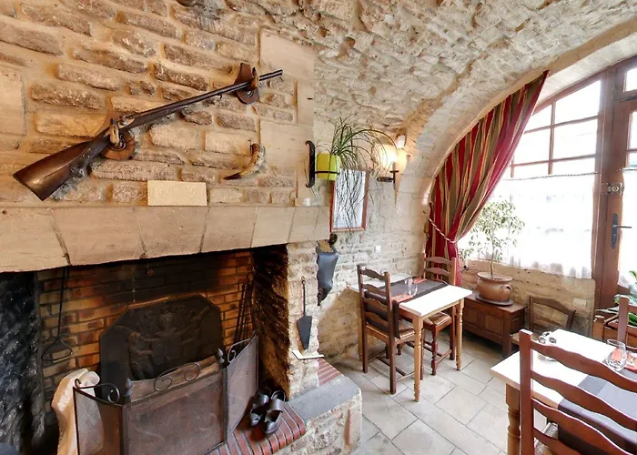 Saint Martin- Logis Et Restaurant 3*