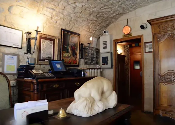 Saint Martin- Logis Et Restaurant 3* Creully sur Seulles