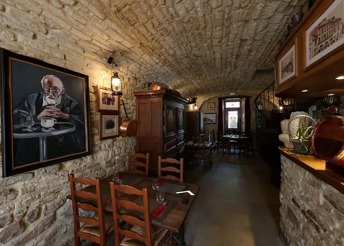 Saint Martin- Logis Et Restaurant 3*