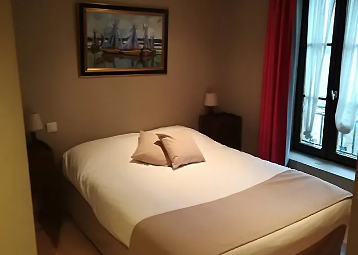 Saint Martin- Logis Et Restaurant 3* Creully sur Seulles