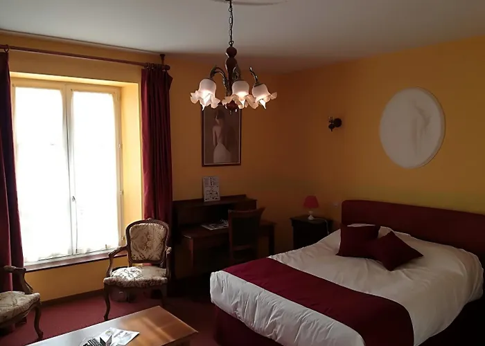 Saint Martin 3* Creully sur Seulles