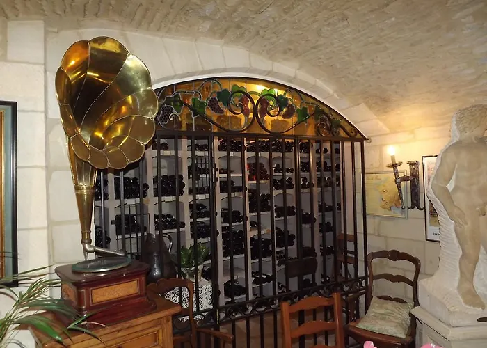 Saint Martin- Logis Et Restaurant מלון Creully sur Seulles