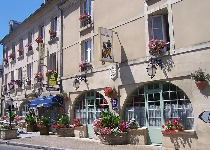 Hotel Saint Martin- Logis Et Restaurant 3*