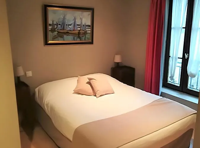 Hotel Saint Martin- Logis Et Restaurant 3*