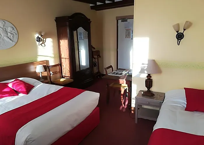 Hotel Saint Martin Creully sur Seulles