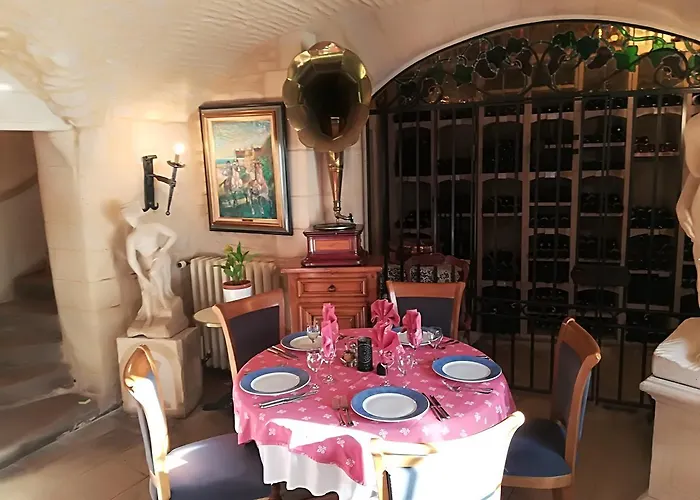 Hotel Saint Martin Creully sur Seulles