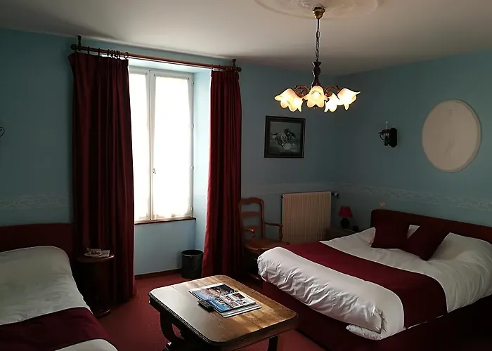 Saint Martin- Logis Et Restaurant Hotel Creully sur Seulles