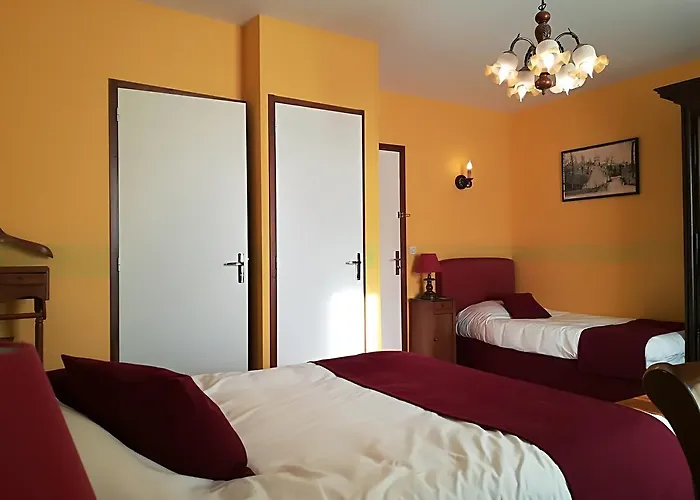 Saint Martin- Logis Et Restaurant Creully sur Seulles