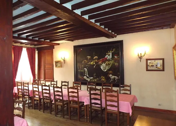 Saint Martin- Logis Et Restaurant 3*